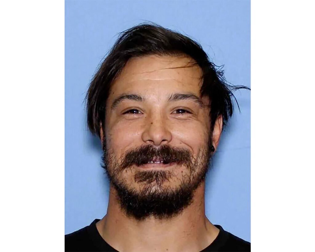 Dead body in Washington state woods confirmed to be man accused of killing his 3 daughters