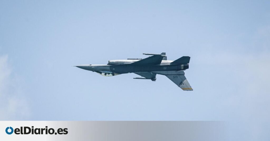 Dos cazas rumanos despegan ante la entrada de un dron en la zona fronteriza con Ucrania