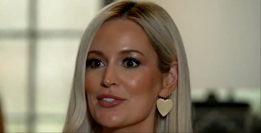 Emily Maynard’s Epic Answer For Unmarried Daughter’s Pregnancy Emily Maynard's Epic Answer For Unmarried Daughter's Pregnancy