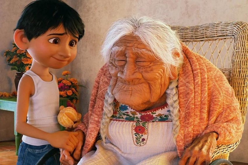 Ghosts, ghouls and grandma: Elderly people in Mexico Ghosts, ghouls and grandma: Elderly people in Mexico