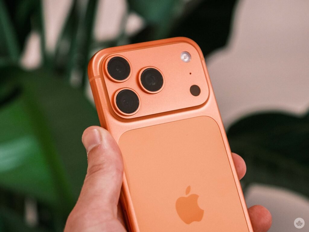 The iPhone 17 Pro demo units already have a scratch problem