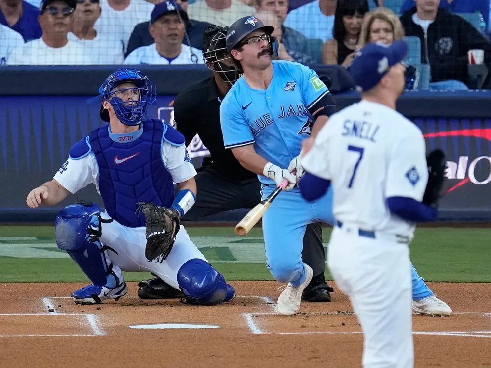 'You've got to be kidding me!' Davis Schneider's dad's wonderful reaction to his homer 'You've got to be kidding me!' Davis Schneider's dad's wonderful reaction to his homer
