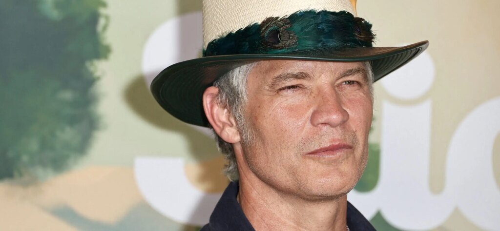 Earth' Wasted The Xeno, Eye Midge, And Timothy Olyphant