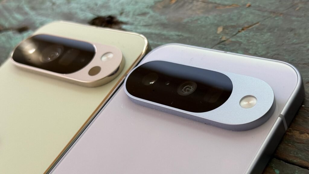 Google actualiza sus móviles y relojes Pixel en España con novedades y correcciones para la pantalla e interfaz