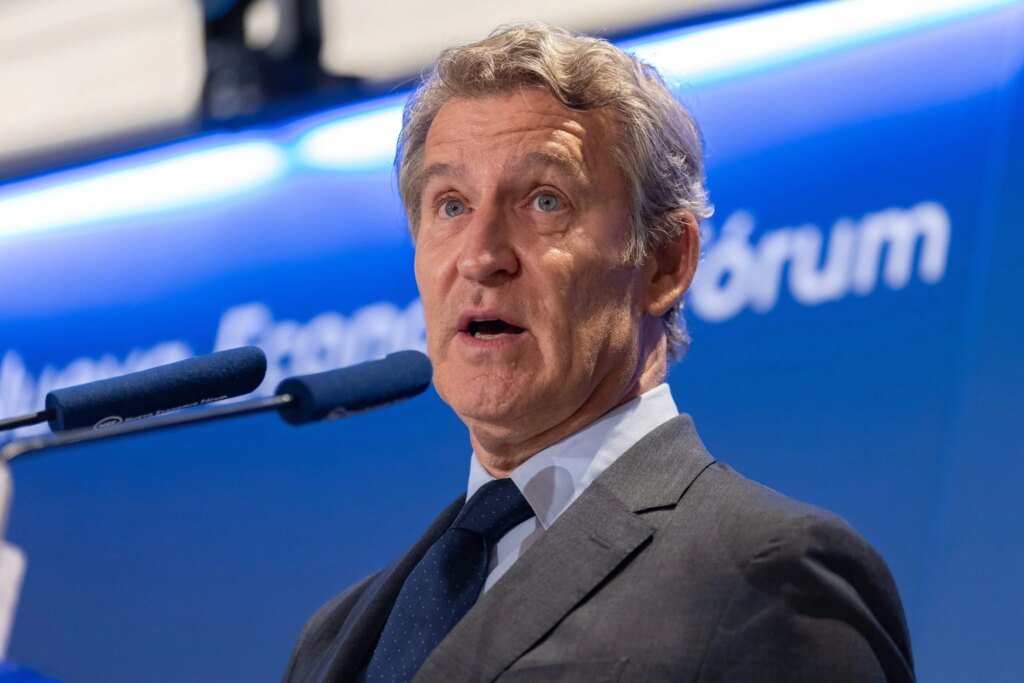 Immigrants in Spain could be required to speak Spanish to B2 level in order to claim Spanish nationality Immigrants in Spain could be required to speak Spanish to B2 level in order to claim Spanish nationality