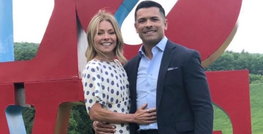 ‘LIVE’ Mark Consuelos Opens Up About Painful Breakup 'LIVE' Mark Consuelos Opens Up About Painful Breakup