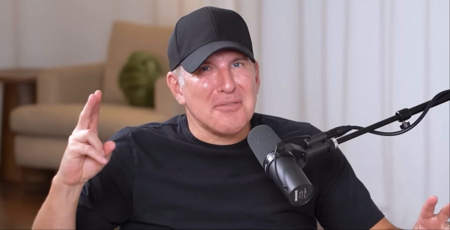 Todd Chrisley Gets Blasted Over Julie’s Parents Todd Chrisley Gets Blasted Over Julie's Parents