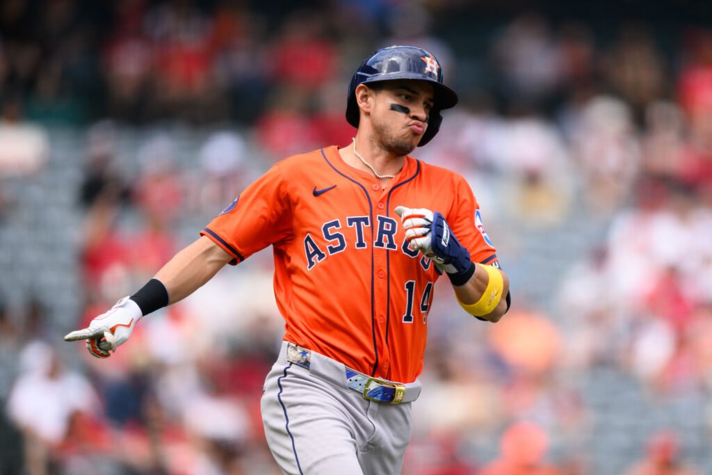 Braves Acquire Mauricio Dubón For Nick Allen Braves Acquire Mauricio Dubón For Nick Allen