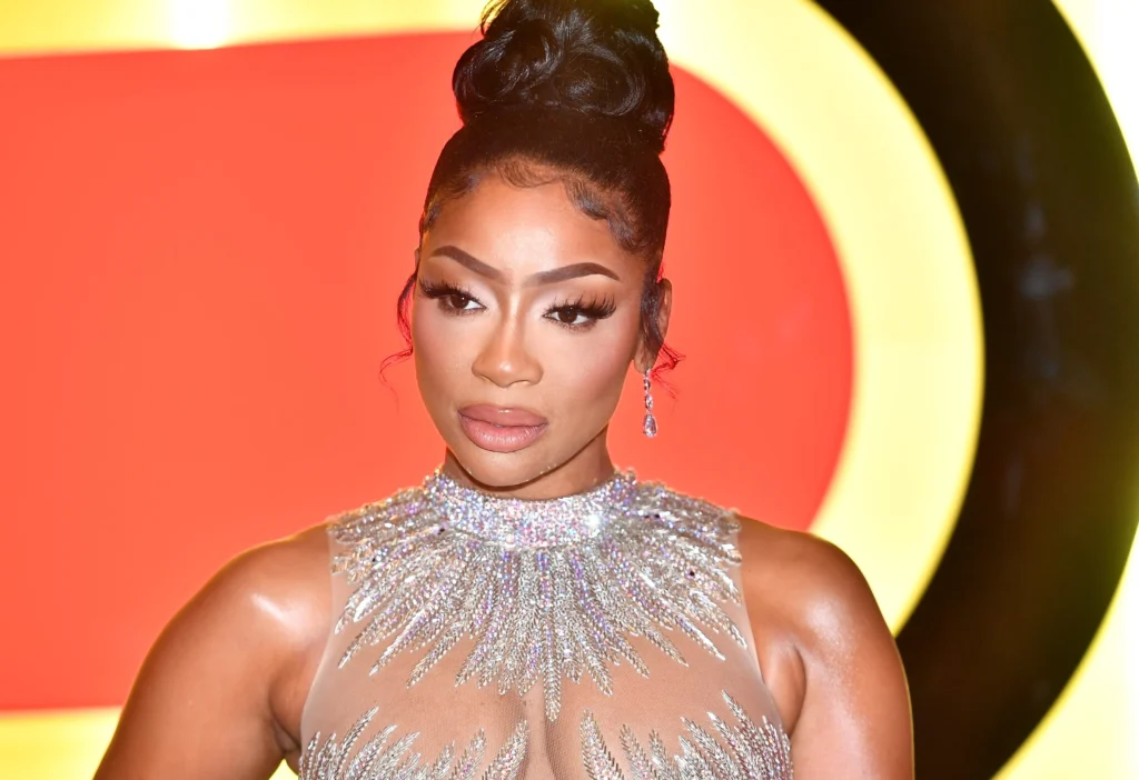 Fan Reacts To Glass Incident At 'Baddies' Event