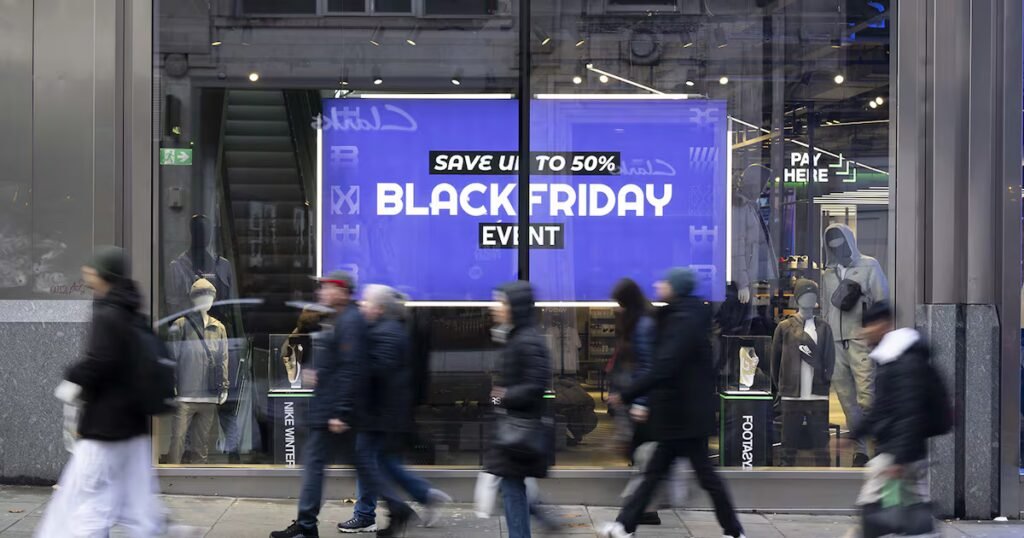 Small US Retailers Face Holiday Supply Chaos Due to Trump Tariffs