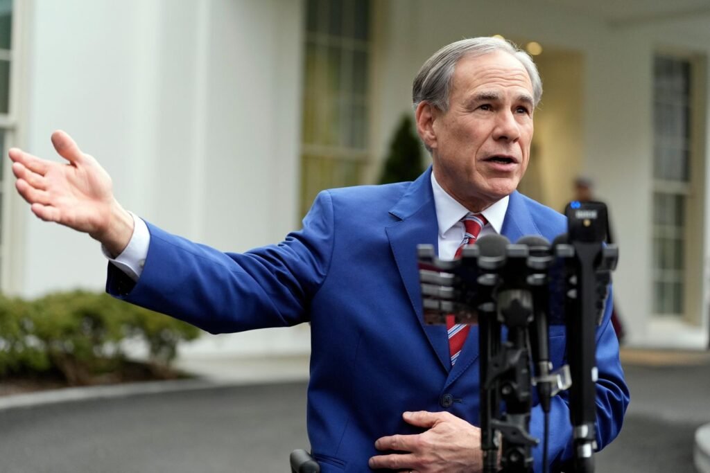 Texas Gov. Abbott threatens tariffs on New Yorkers moving to Texas to escape Mamdani