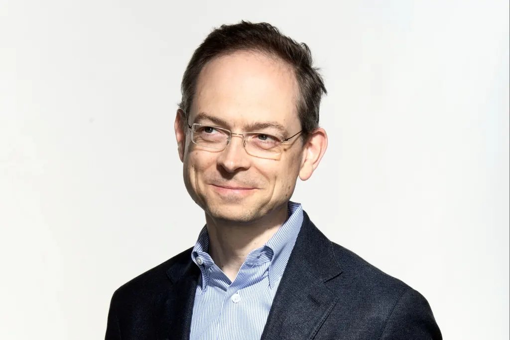 Why This Tech CEO Isn’t Using AI to Screen Resumes Why This Tech CEO Isn't Using AI to Screen Resumes