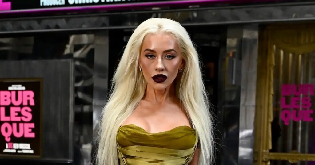 Christina Aguilera Reveals Daughter Prefers Her No Makeup Look Now Christina Aguilera Reveals Daughter Prefers Her No Makeup Look Now