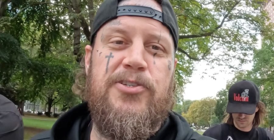 Jelly Roll Reveals Secret To His Massive Weight Loss Jelly Roll Reveals Secret To His Massive Weight Loss