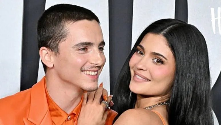 Kylie Jenner and Timothee Chalamet’s Relationship Timeline – Hollywood Life Kylie Jenner and Timothee Chalamet’s Relationship Timeline – Hollywood Life
