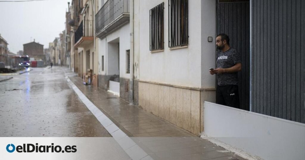 La Generalitat envía una alerta por lluvias intensas en el sur de Catalunya y pide precaución en los desplazamientos La Generalitat envía una alerta por lluvias intensas en el sur de Catalunya y pide precaución en los desplazamientos