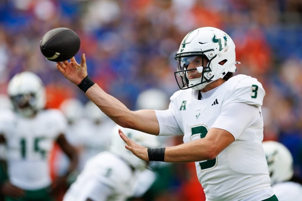 South Florida, Old Dominion turn to backup QBs for Cure Bowl South Florida, Old Dominion turn to backup QBs for Cure Bowl