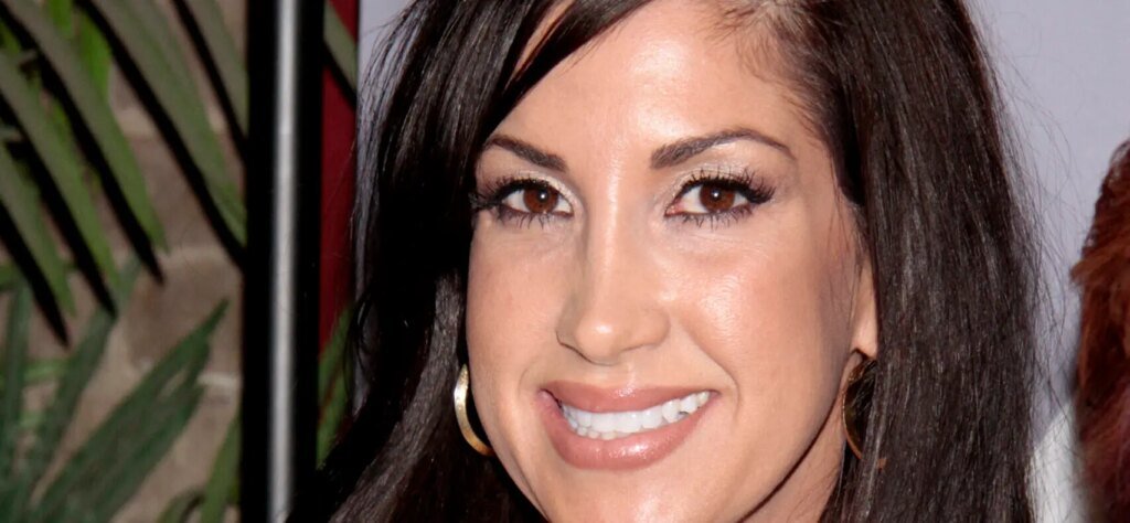 Which Former 'Real Housewives' Star Might Appear On Season 20 Of 'RHOC'?