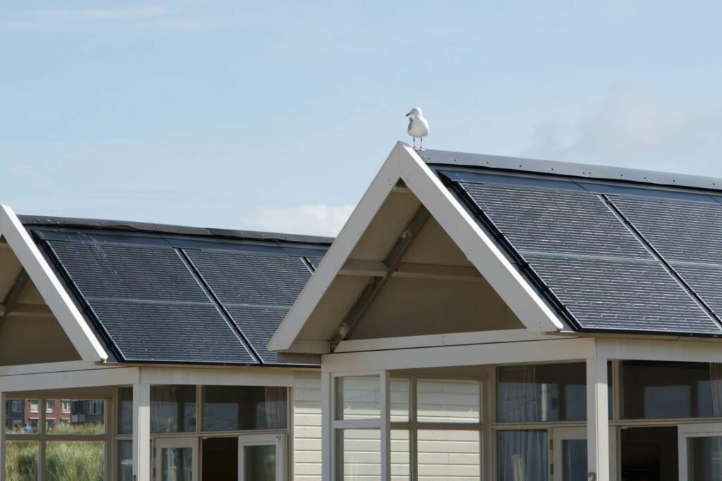 7 Reasons To Add Solar Panels To Your Vacation Home