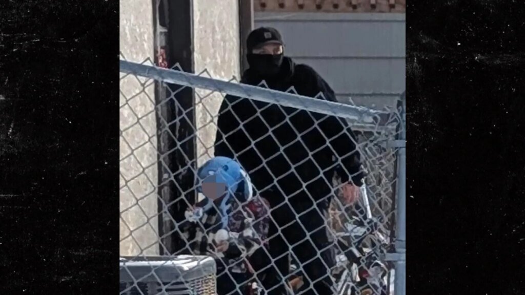 ICE Ordered by Judge to Let 5-Year-Old Liam Ramos, Father Out of Detention