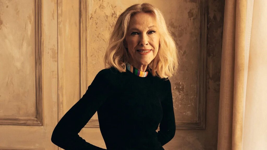 Macaulay Culkin, Seth Rogen, Pedro Pascal y otros rinden homenaje a la estrella de ‘Solo en casa’ y ‘Schitt’s Creek’ – Celebrity Land