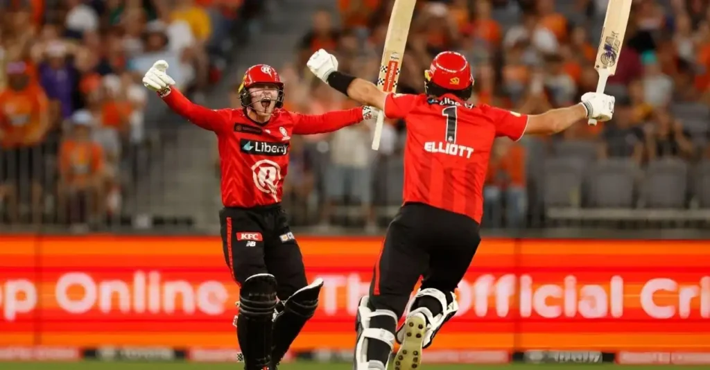 Ollie Peake guides Melbourne Renegades to thrilling win over Perth Scorchers in BBL|15