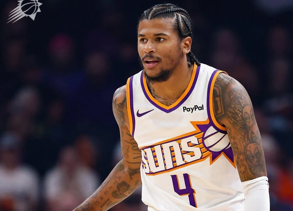 Phoenix Suns List Jalen Green As Questionable For Upcoming Game, Sparking Fan Debate Phoenix Suns List Jalen Green As Questionable For Upcoming Game, Sparking Fan Debate