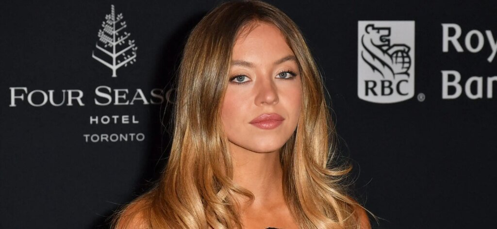 Sydney Sweeney's Hollywood Sign Stunt Called Out By Artist