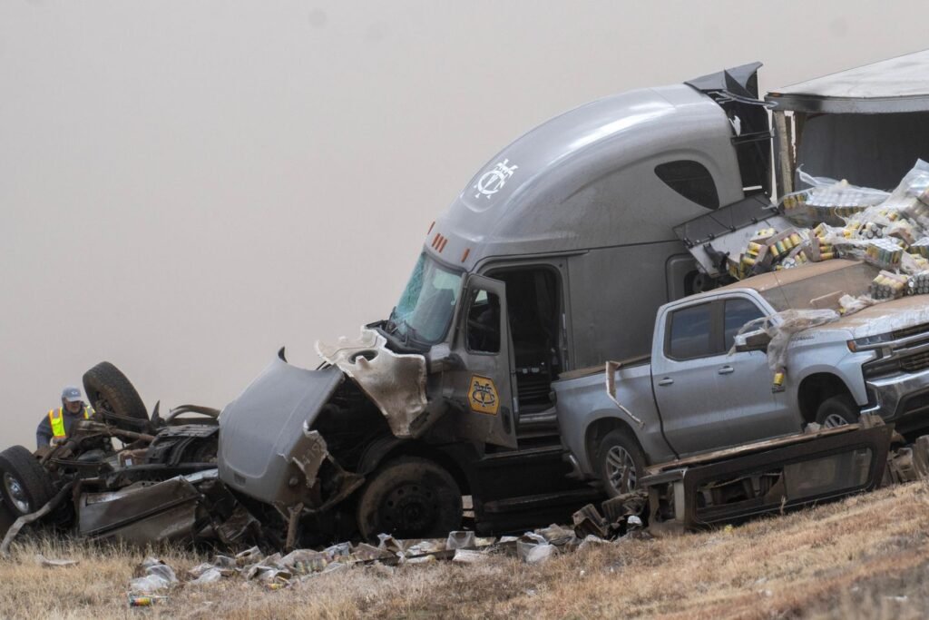 4 dead in pileup of over 30 vehicles in 'brown out' conditions on Colorado interstate