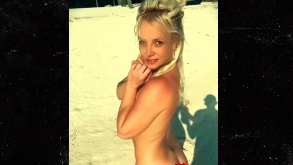 Britney Spears Shows Off Butt Cheeks in Nude Beach Photo Britney Spears Shows Off Butt Cheeks in Nude Beach Photo