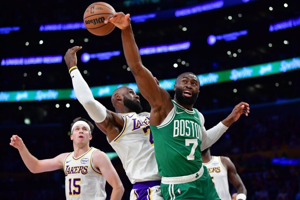 Brown, Pritchard lead Celtics’ dominance over Lakers Brown, Pritchard lead Celtics' dominance over Lakers