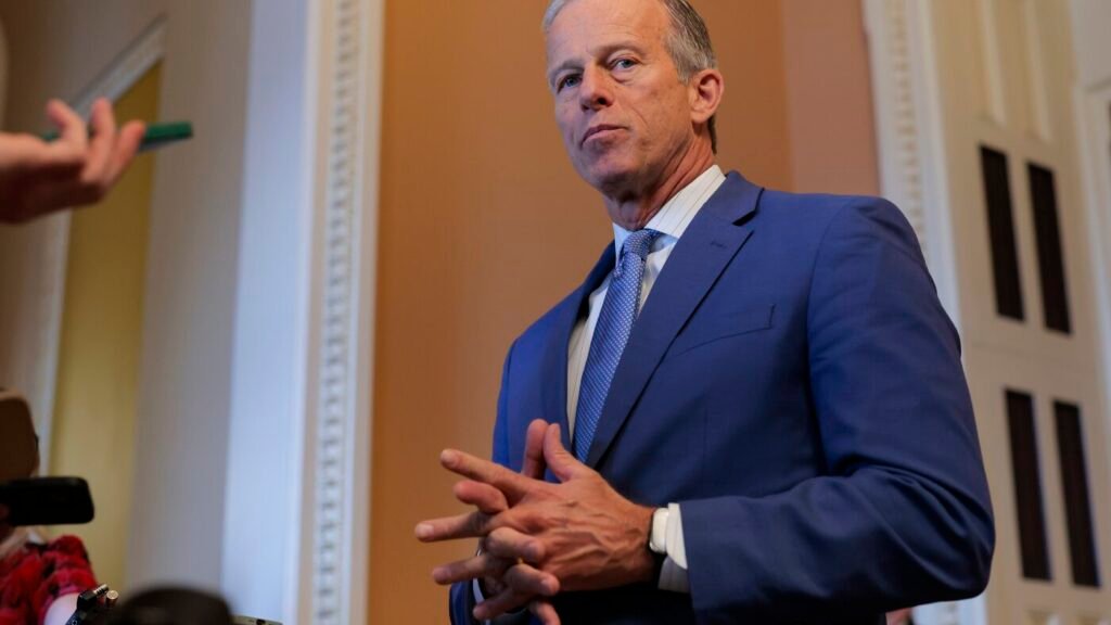 DHS expected to shut down as immigration talks falter : NPR