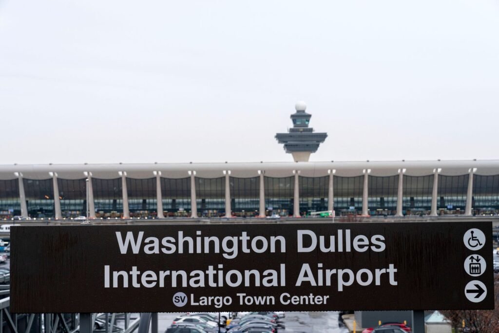 Dulles saw record number of passengers in 2025; Reagan National lowest since 2022