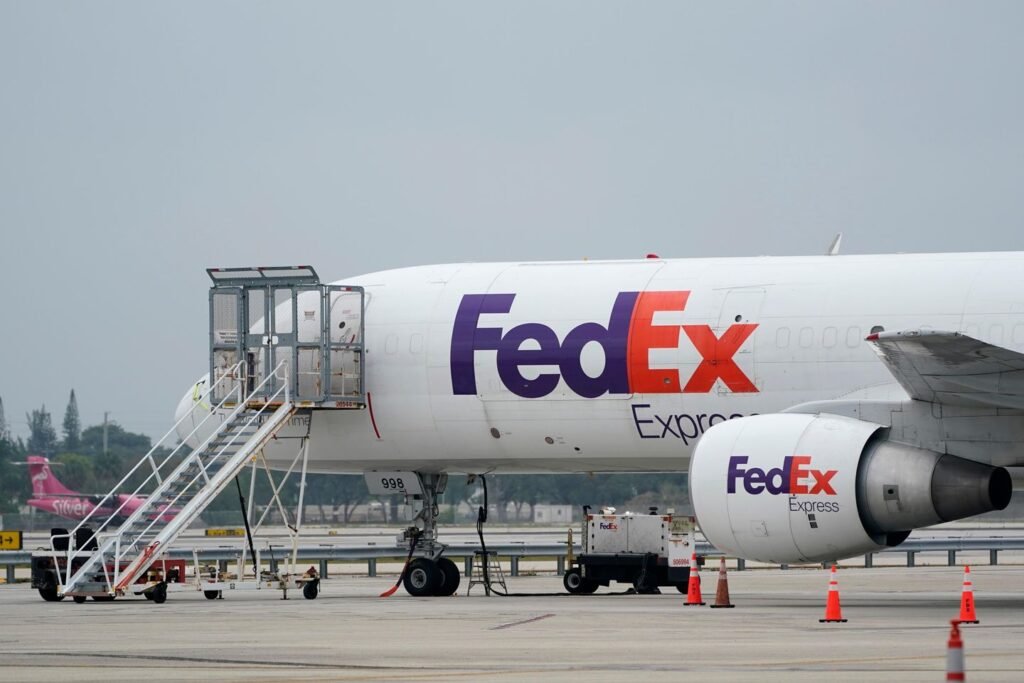 FedEx sues for refund after Supreme Court strikes down tariffs