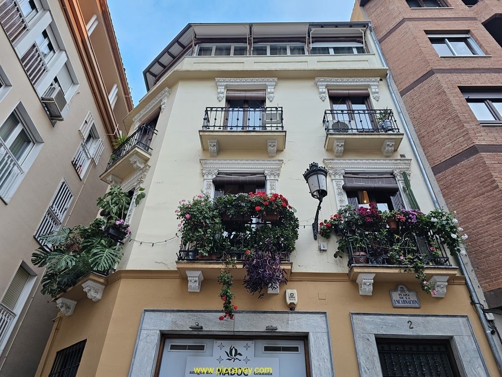 Granada City Guide – Which neighbourhood to choose for rental? Granada City Guide - Which neighbourhood to choose for rental?