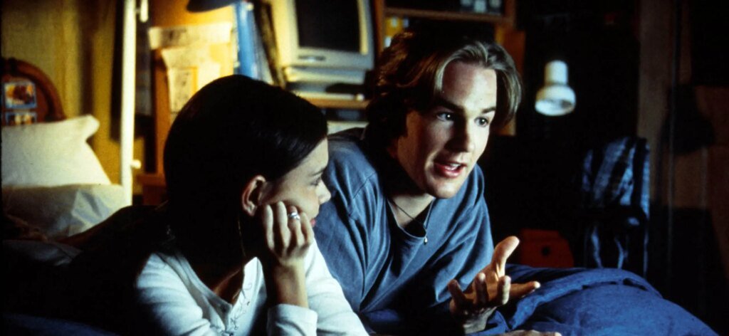 Katie Holmes' Private Past With James Van Der Beek Revealed