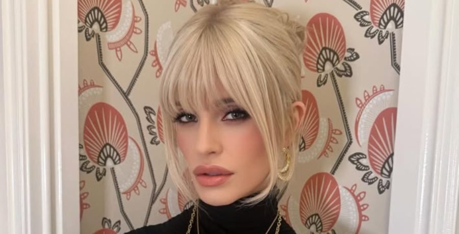 Kelly Osbourne Calls Out ‘Disgusting’ Body Shaming, Fans Worried Kelly Osbourne Calls Out 'Disgusting' Body Shaming, Fans Worried