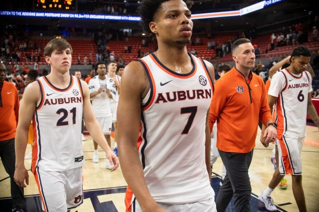 Keyshawn Hall expected back as Auburn visits Mississippi State