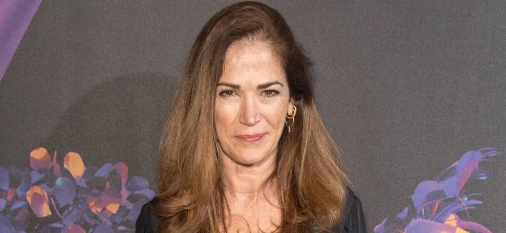 Kim Delaney Says Her 'Celebrity Status' Made Her Flee Crash Scene