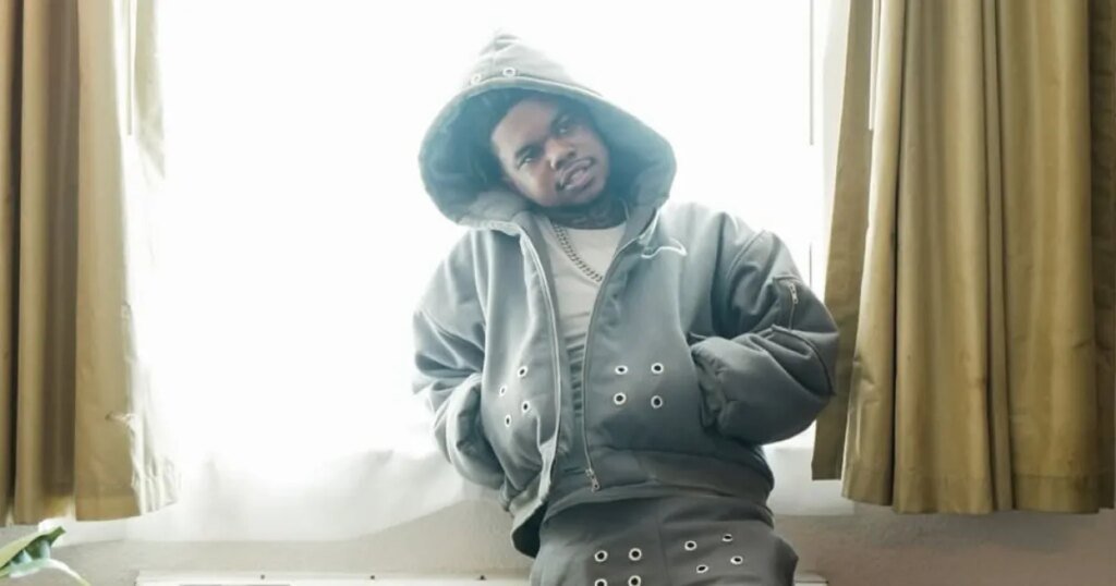 Lil Poppa Dead: ‘Love and War’ Rapper Dies at Age 25 Lil Poppa Dead: ‘Love and War’ Rapper Dies at Age 25