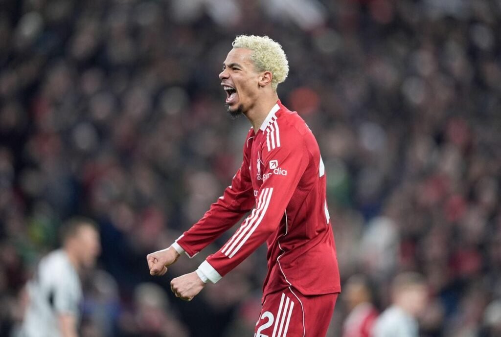 Liverpool v Manchester City: Commentary, updates, goals and stats from Anfield