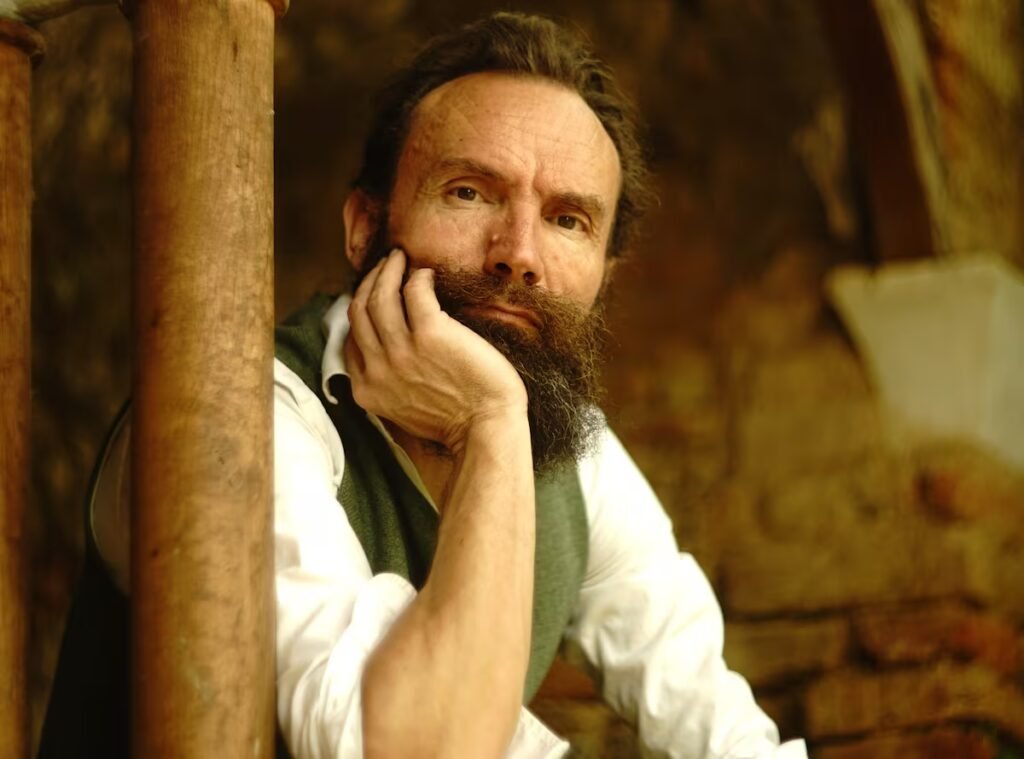 Ludovic Slimak on Neanderthals: ‘It was suicide. Humans disappear when they no longer want to live because their values ​​have collapsed’ | Science