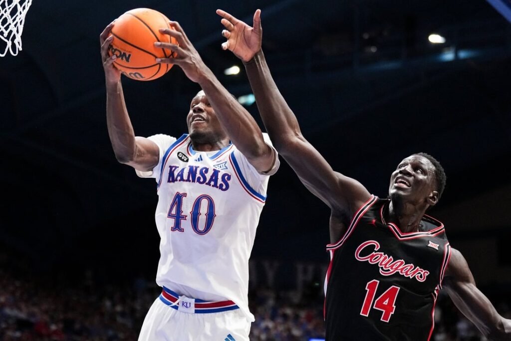 No. 5 Houston drops third straight as No. 14 Kansas bounces back