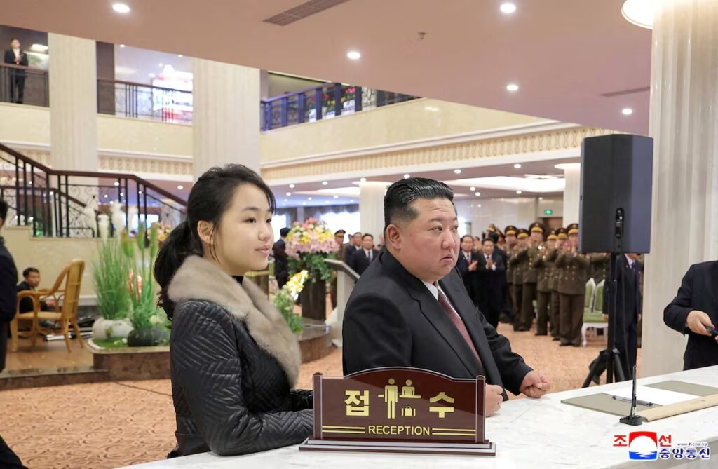 Portrait of Ju-ae, the teenage daughter Kim Jong-un has chosen as his likely heir | International Portrait of Ju-ae, the teenage daughter Kim Jong-un has chosen as his likely heir | International