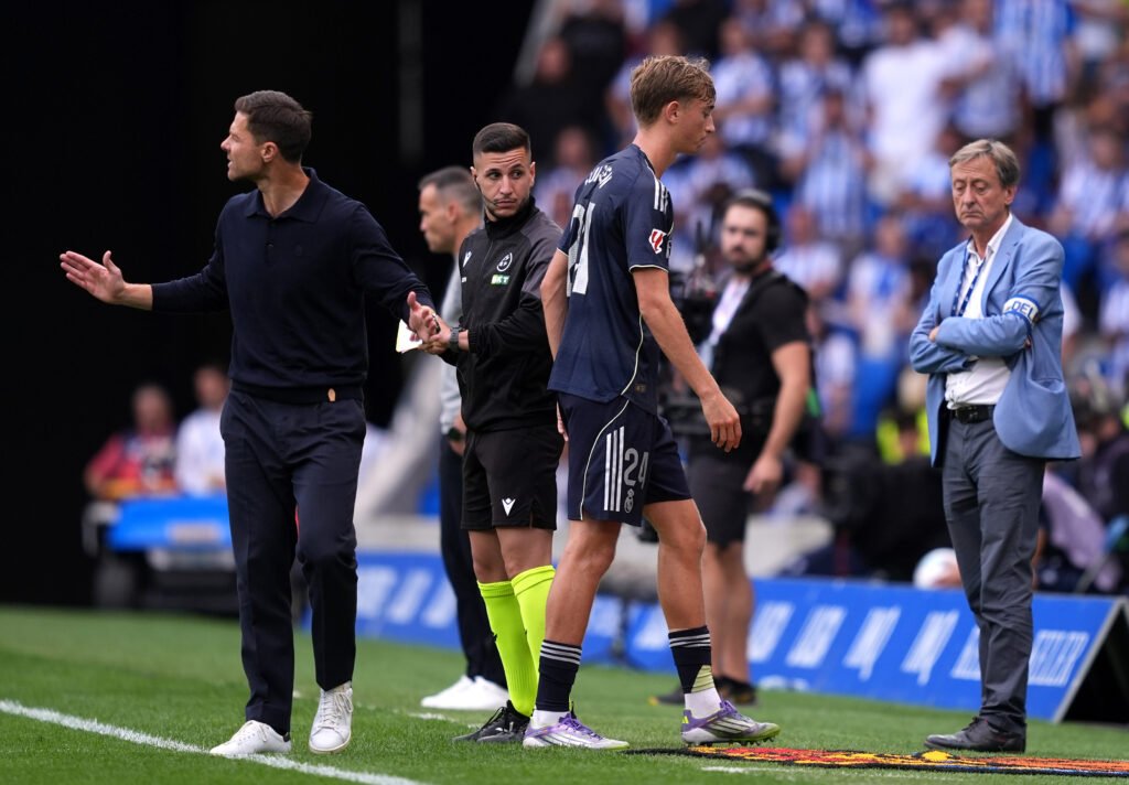 Real Madrid apologise to Chinese fans on behalf of defender
