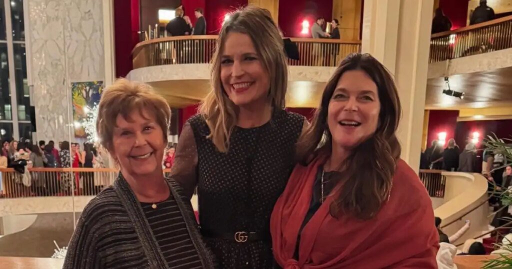 Savannah Guthrie’s Sister Was Last Person to See Missing Mom (Excl) Savannah Guthrie’s Sister Was Last Person to See Missing Mom (Excl)