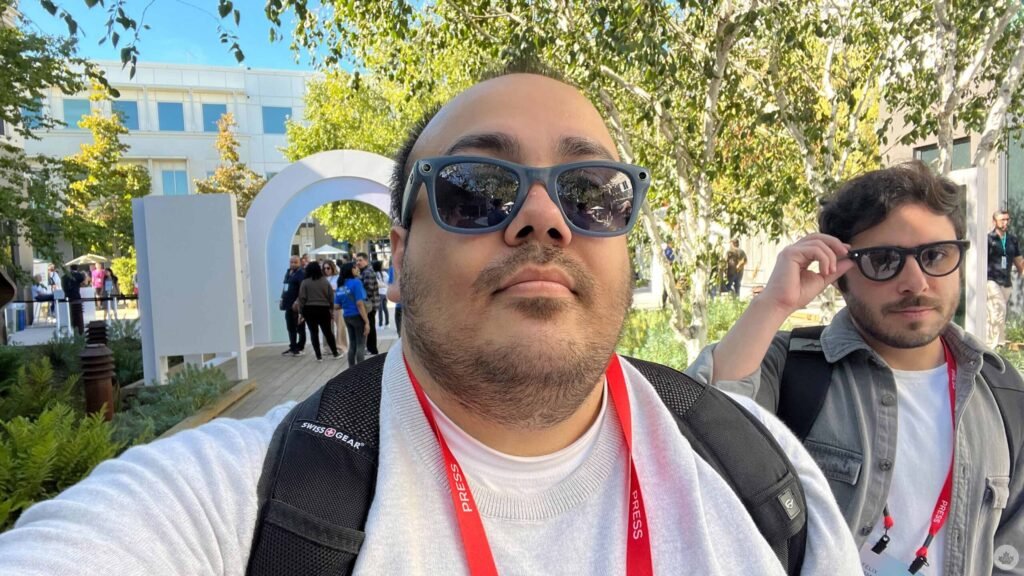 Someone made an app to detect nearby smart glasses Someone made an app to detect nearby smart glasses