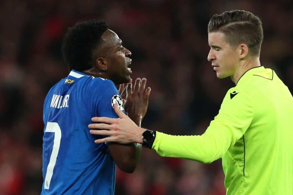 Vinicius scores and leaves the pitch after alleged racist language Vinicius scores and leaves the pitch after alleged racist language