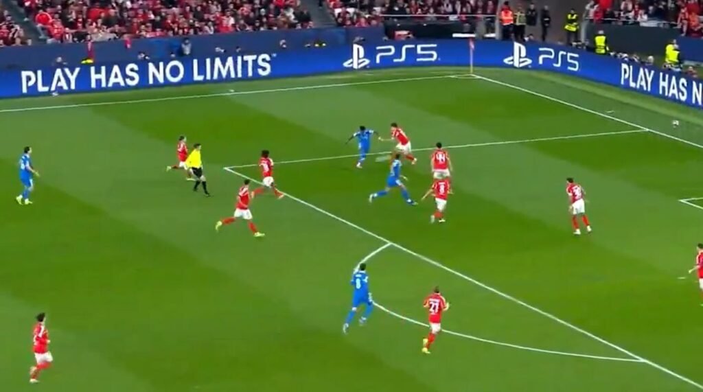 Vinicius scores brilliant goal before walking off in protest