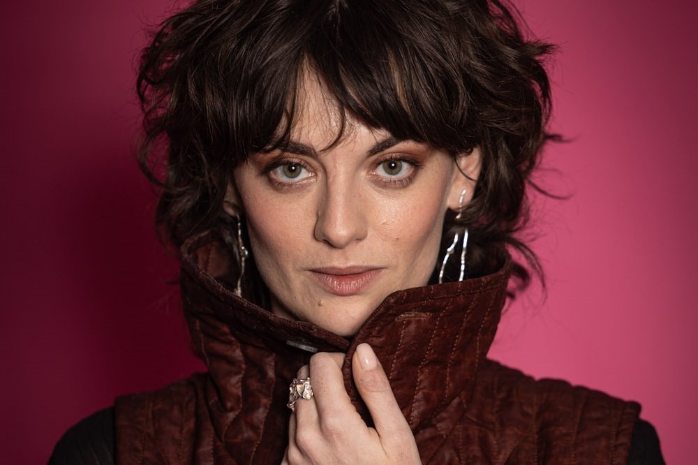 Violet Braeckman • Actress – “Between ‘action’ and ‘cut’ everything is possible” Violet Braeckman • Actress - "Between 'action' and 'cut' everything is possible"